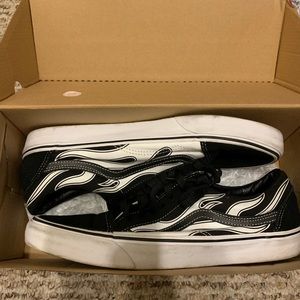 White Flame Vans Old Skool